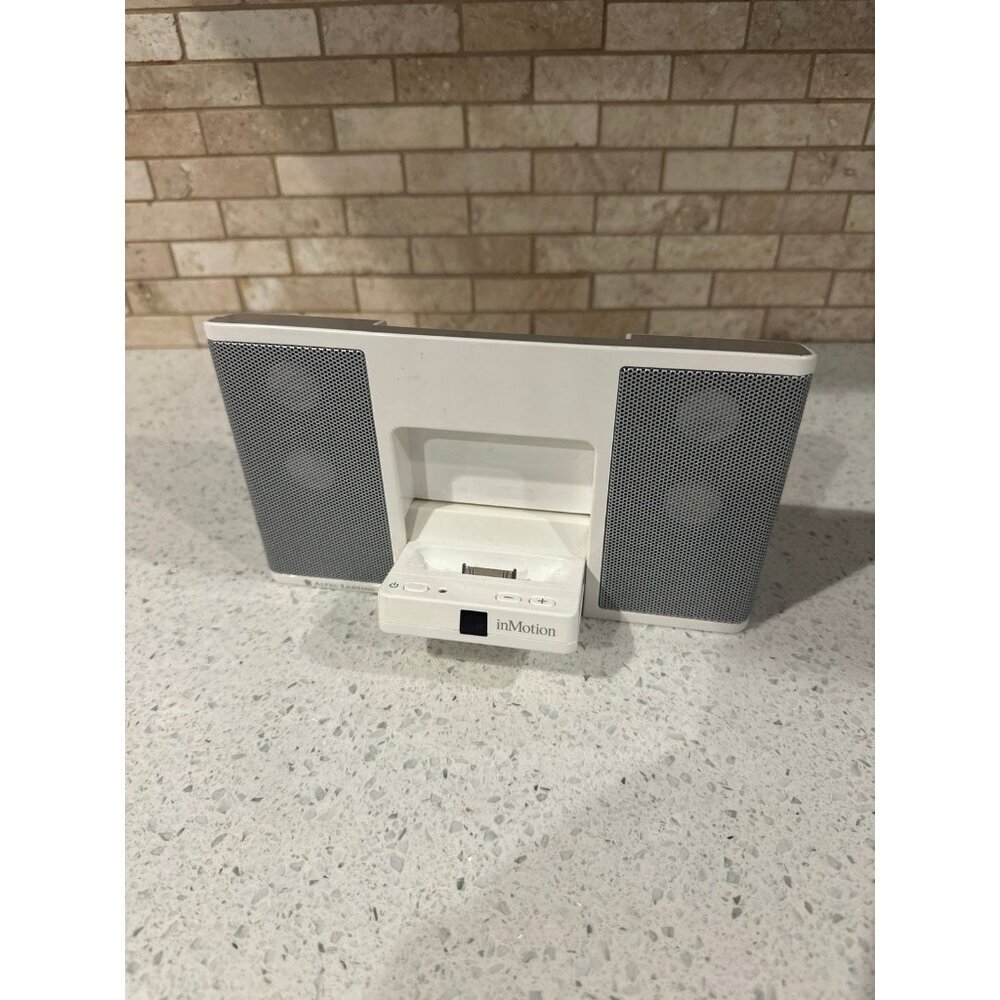 iPod‎ Altec Lansing InMotion IM3 Portable Audio System